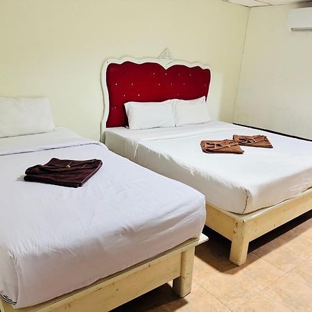 Golden Bee Phiphi Hotel Exterior foto
