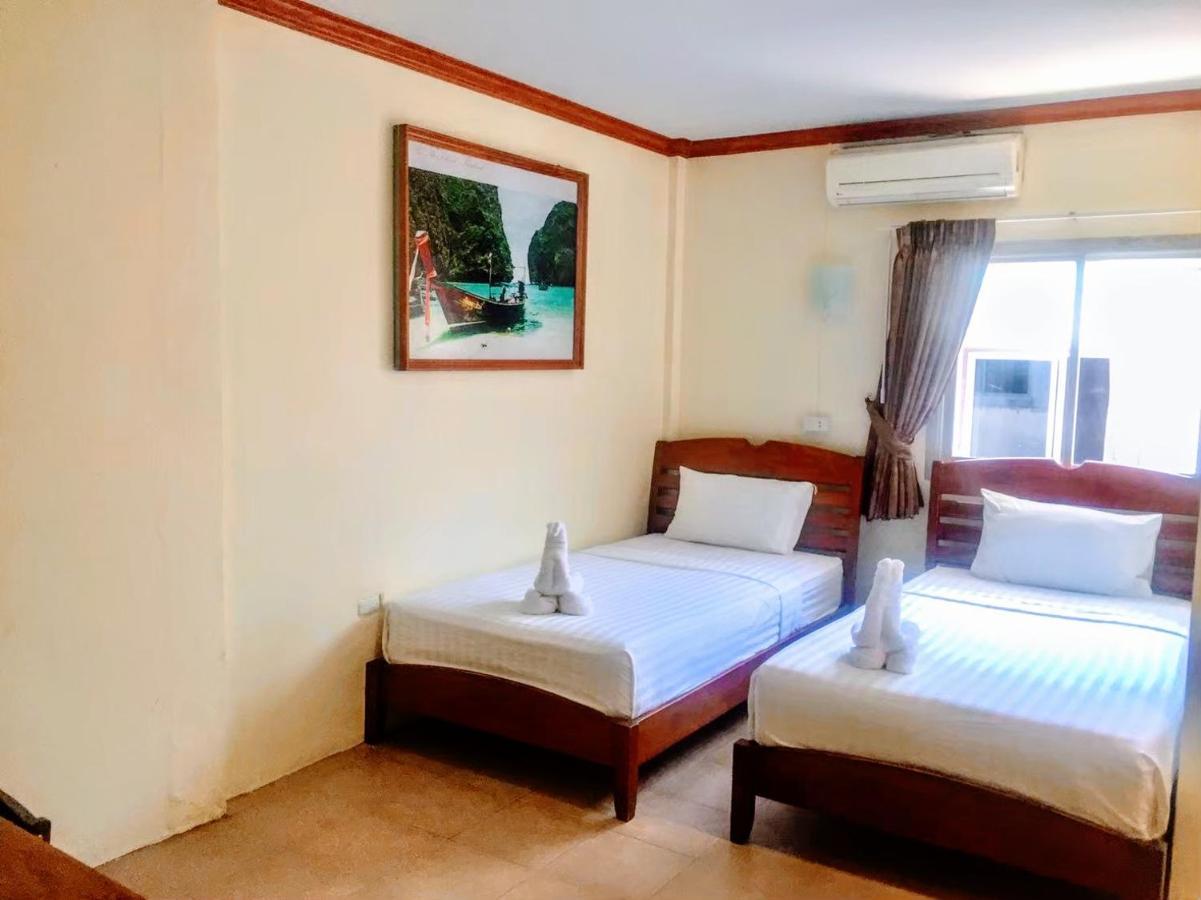 Golden Bee Phiphi Hotel Exterior foto